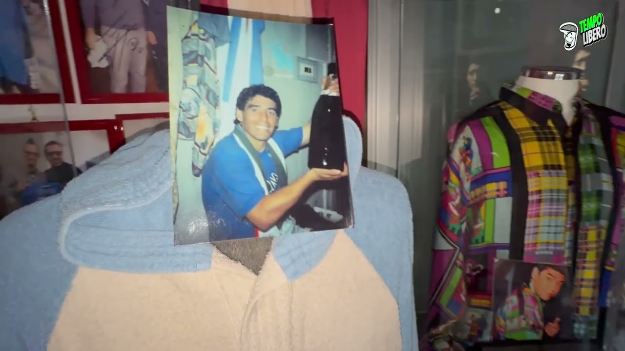 BUON COMPLEANNO MARADONA: Scopri i  suoi oggetti custoditi a Castel Volturno
