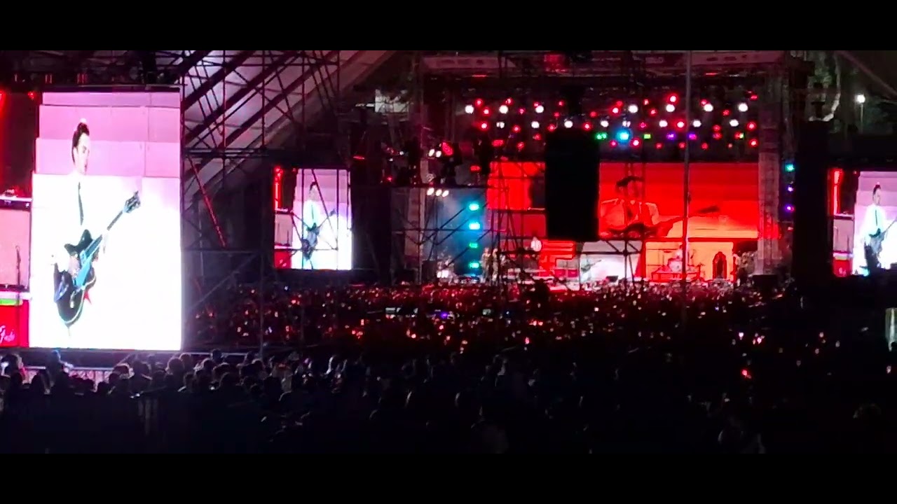 Drake Bell la camisa negra feria de Puebla 30 de abril 25