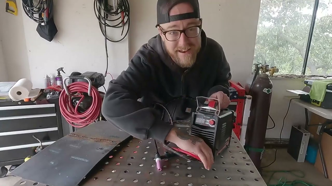YESWELDER Stick Welder 205Amp
