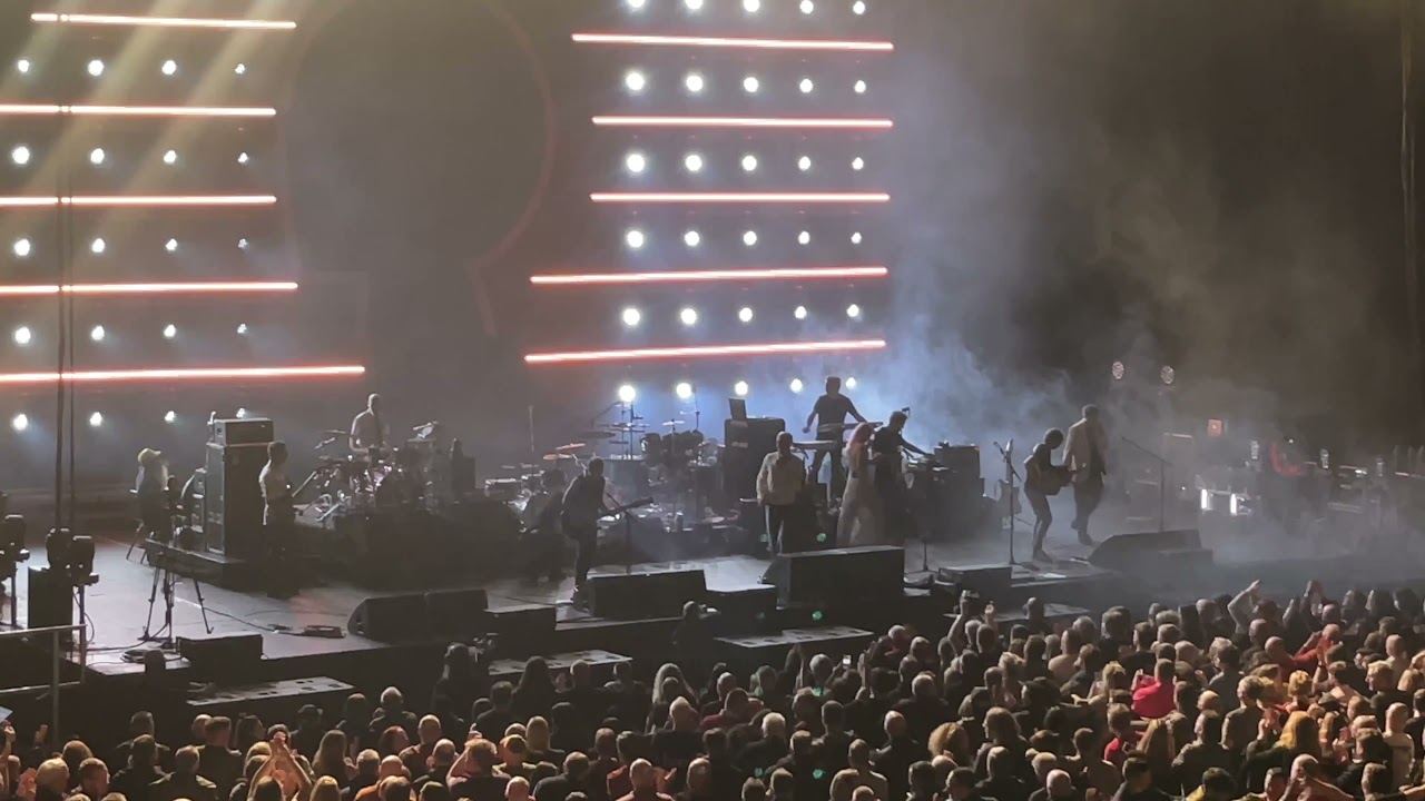 James live in Dublin 2021 Ireland Getting away with it / Laid