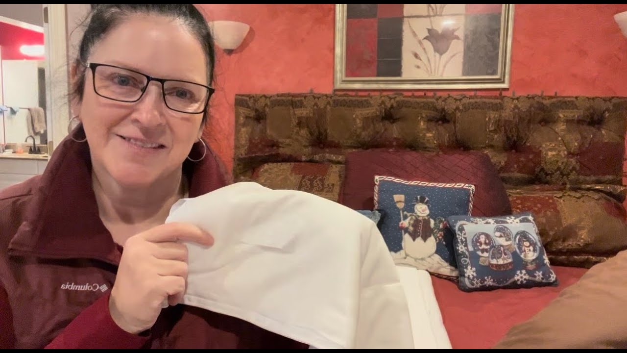 Why I could sleep with just this bamboo cooling comforter!
