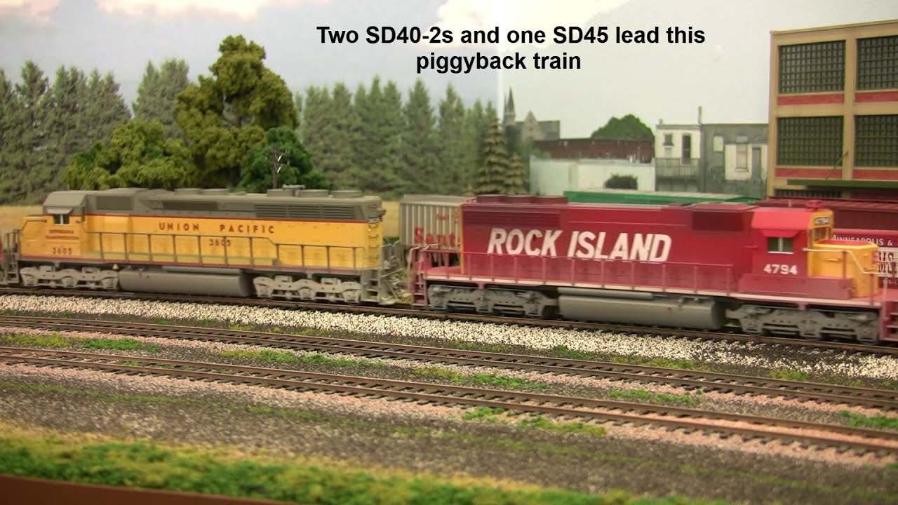 Rock Island Piggyback Train in HO Scale