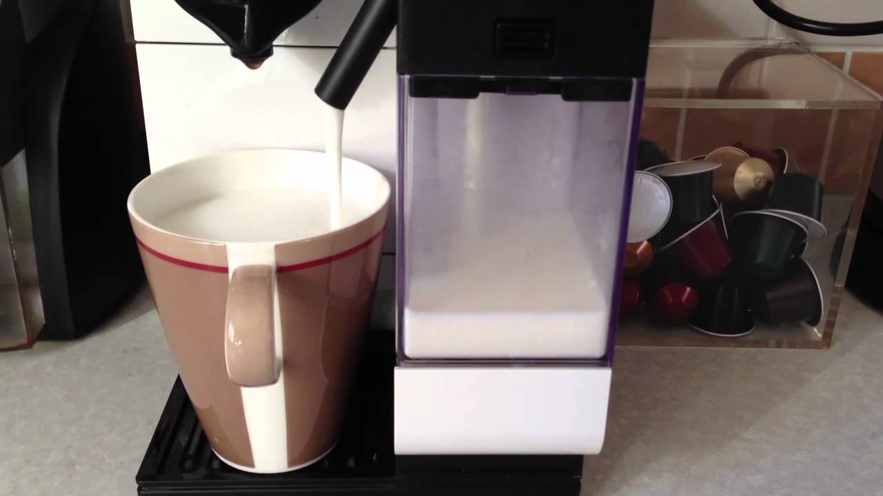 Making a latte with the Nespresso Lattissima plus