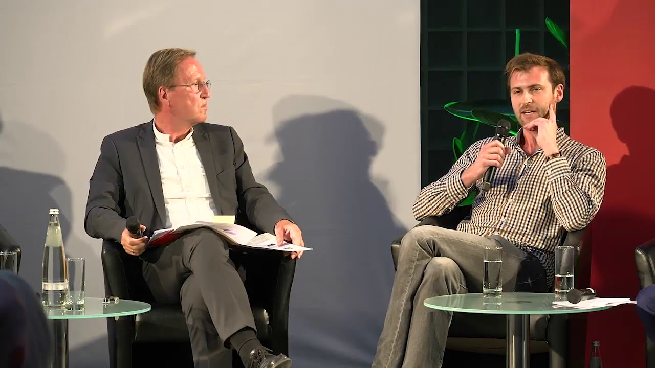 „Mehr Demokratie wagen“ heute und morgen: Vom Auftrag zum Albtraum der Politik? (Podiumsdiskussion)