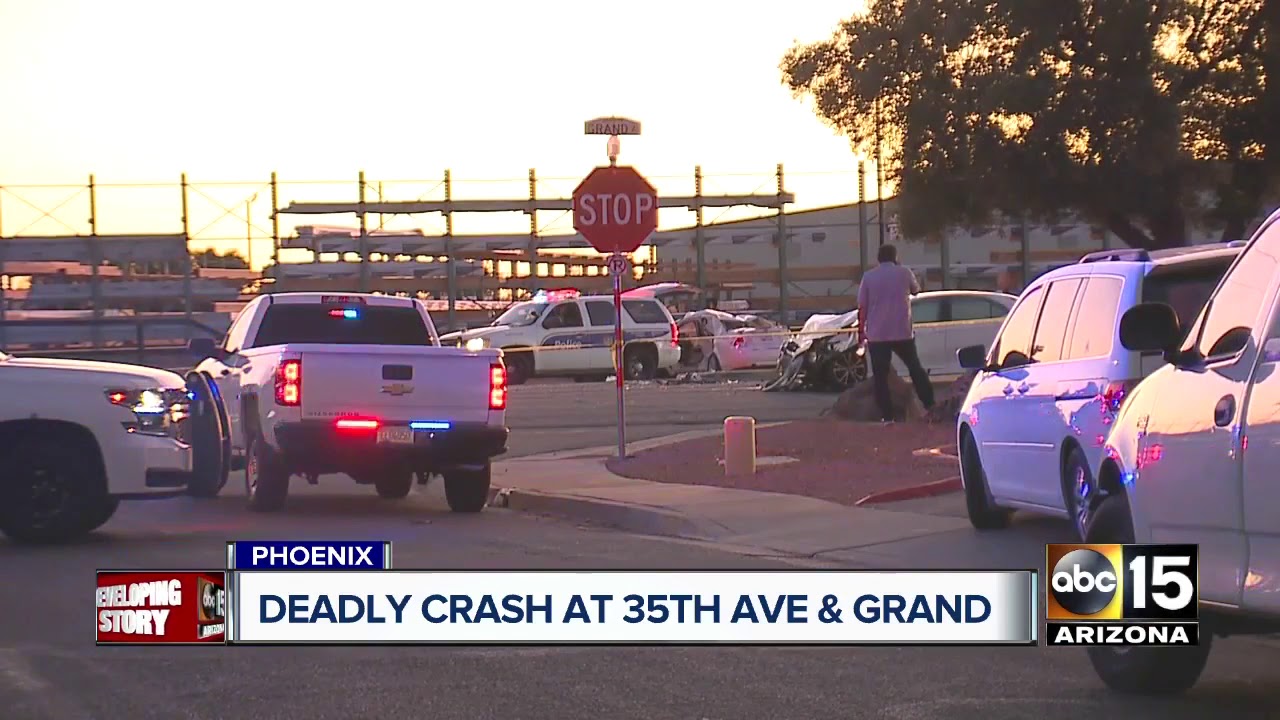 Authorities investigating deadly crash in west Phoenix