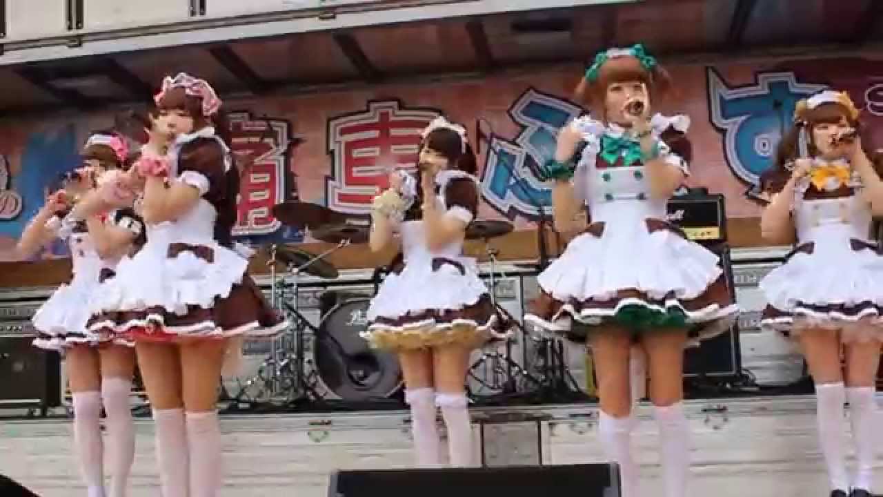 ＠ほぉ～むカフェ メイドLIVE 新人メイドは胸胸きゅんきゅーん - A maid in Japan