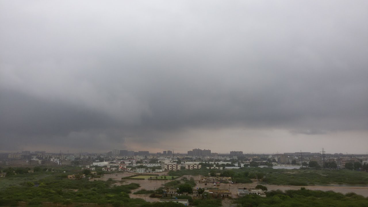 Heavy Rain In Karachi Today Friday 2:45 PM 21-08-2020 Rain in Karachi Pakistan 21st August 2020