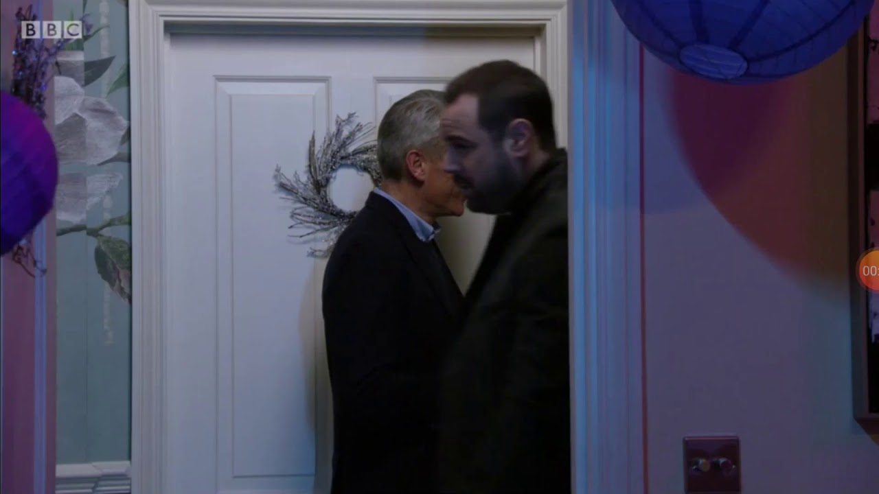 EastEnders - Mick comes to pick up drunk Linda 31/12/19