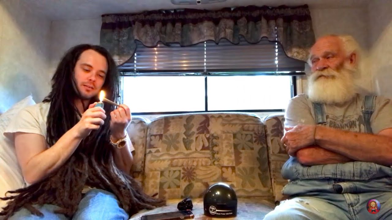 Grandpa Dabba Smokes a HASH JOINT!