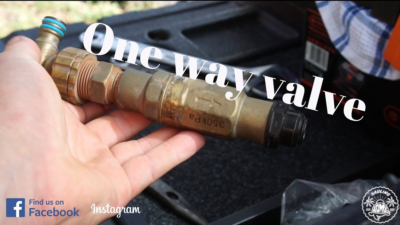 Cleaning a caravan/motor homes one way valve