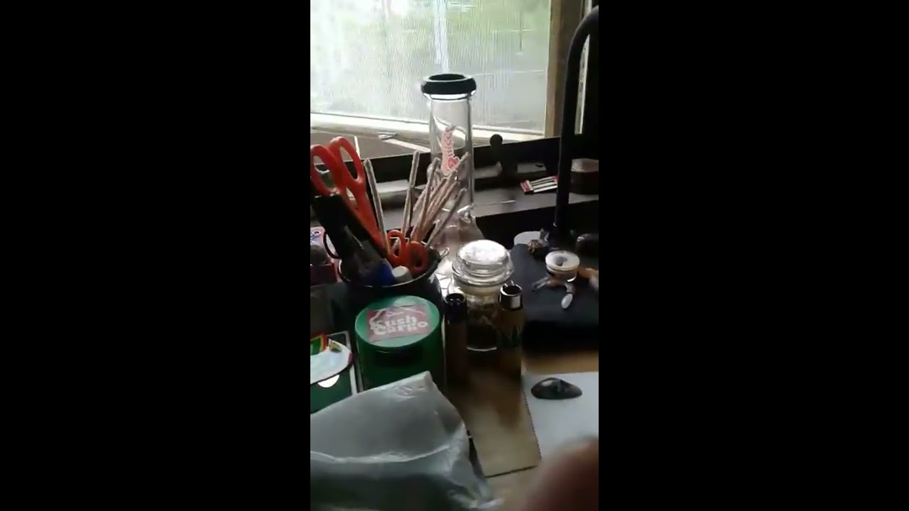 #Kushcargo box May 2017