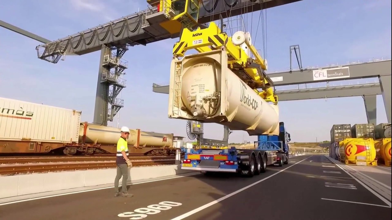 VDL spreader Intermodal Terminal CFL Bettembourg