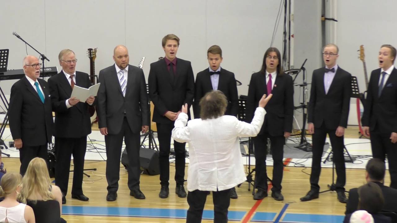 Kev&auml;tsointuja (Joensuun lyseon yo-juhla 4.6.2016, Mieslaulajat)