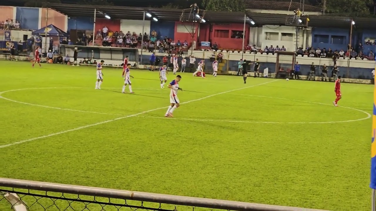 Liiga Mayor de Fútbol, El Salvador  Firpo 3-2 Hércules 