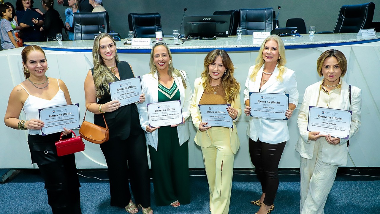 Mulheres são homenageadas durante Sessão Solene em Vitória / ES l PGM NÓ DE GRAVATA
