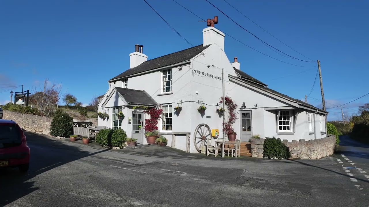 GLANWYDDEN to BRYN PYDEW, North Wales. A Lovely country Walk