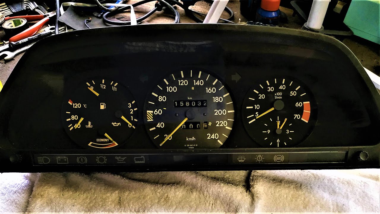 Ремонт шестерен Mercedes W126. Спидометр и одометр от JMSpeedshop.com