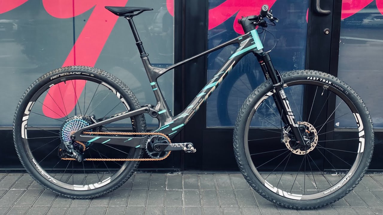 SERIOUSCYCLING /// PRO BUILD Scott Spark RC Super Sonic