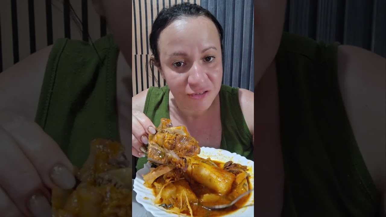 Almocinho macaxeira com costela 