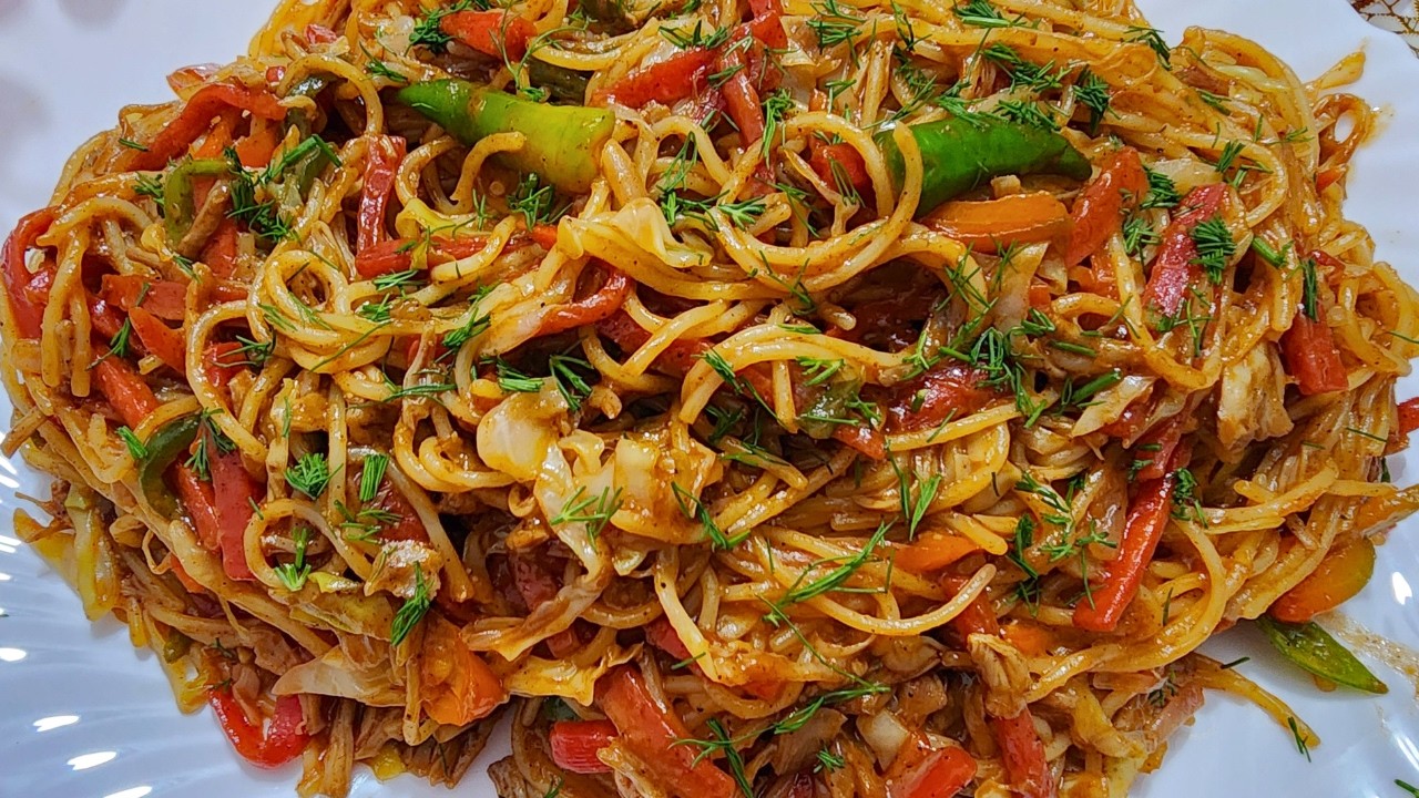 Spicy Desi Spaghetti with Homemade Sauce | Unique Spaghetti Recipe | No Ready-Made Sauce Recipe