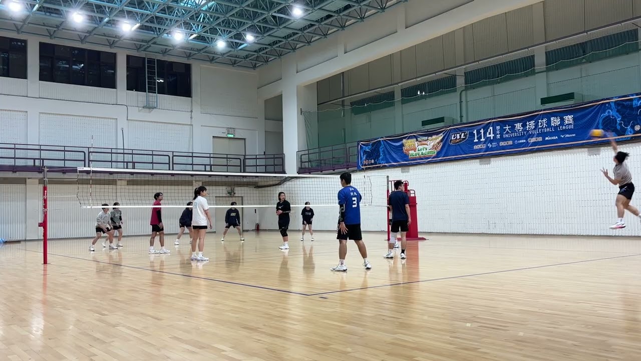 2/8 中央內場 2