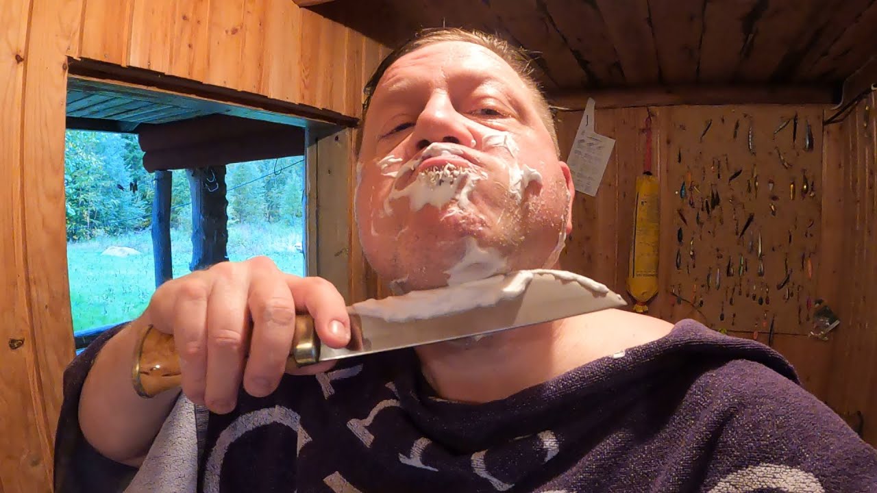 Off Grid life North Europe - primitive and lovely!