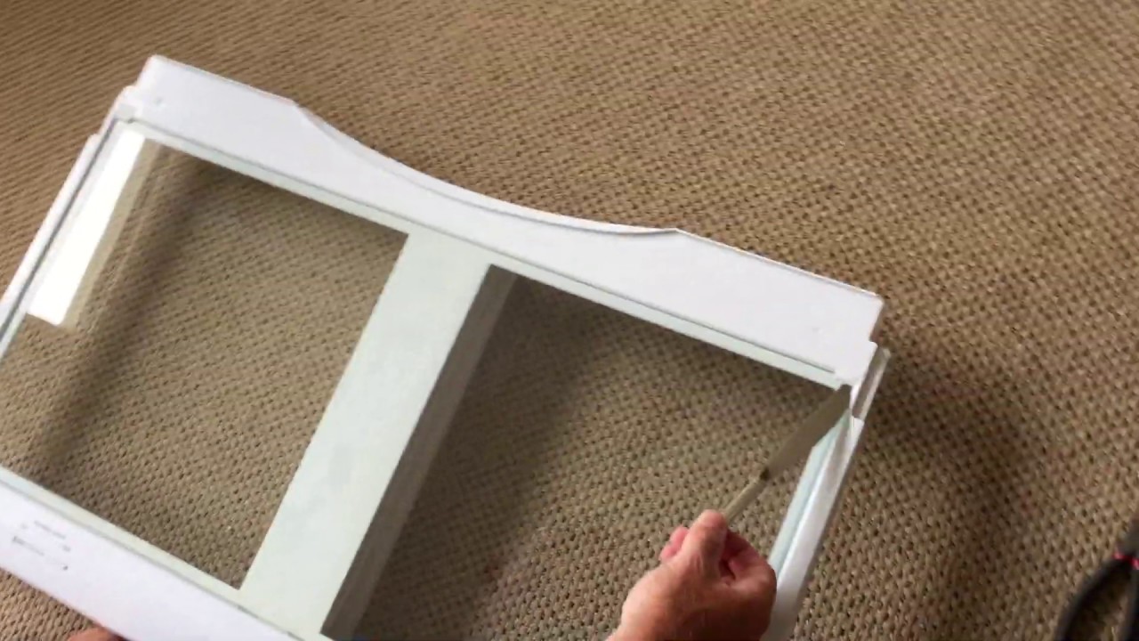 Removal and cleaning of the bottom glass shelf on a Samsung fridge 2: A Continuation
