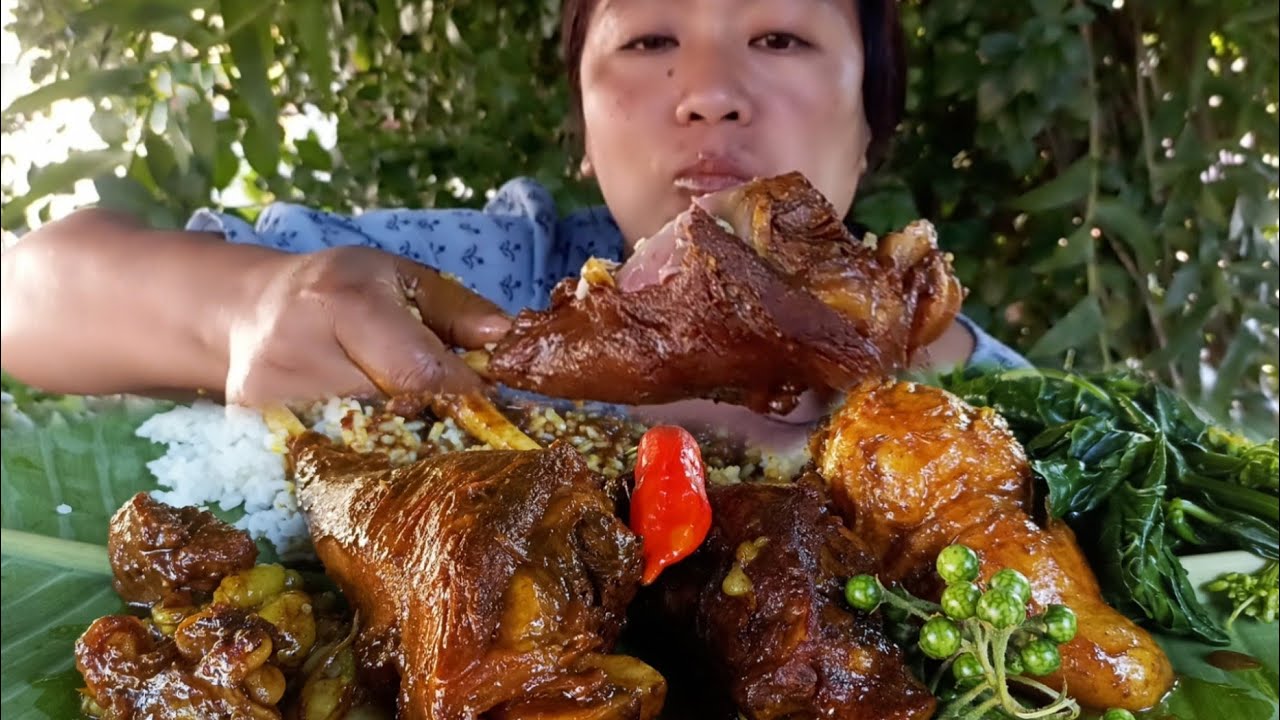 HUGE MUTTON LEG PIECE & FATS, GREEN VEGES|| NORTHEAST NAGA MUKBANG
