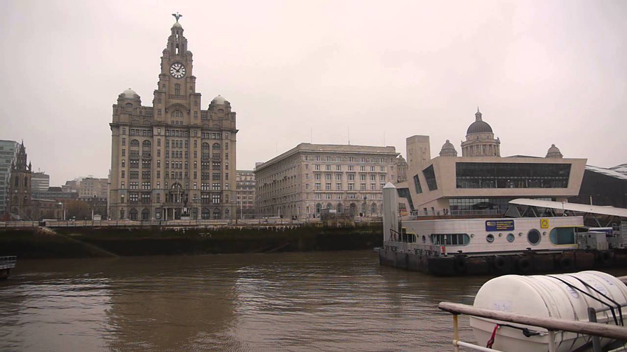 Ferry across the Mersey, Liverpool [HD]