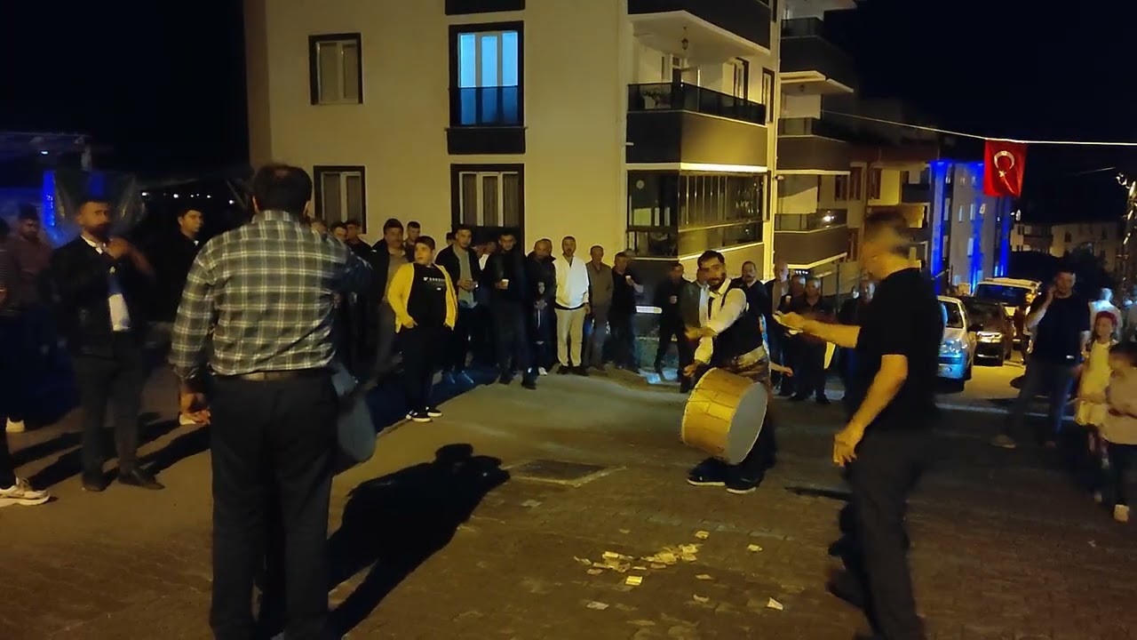Aşık Furkan & Aşık Bekir kardeşlerim çok güzel bir oyun oynadılar.