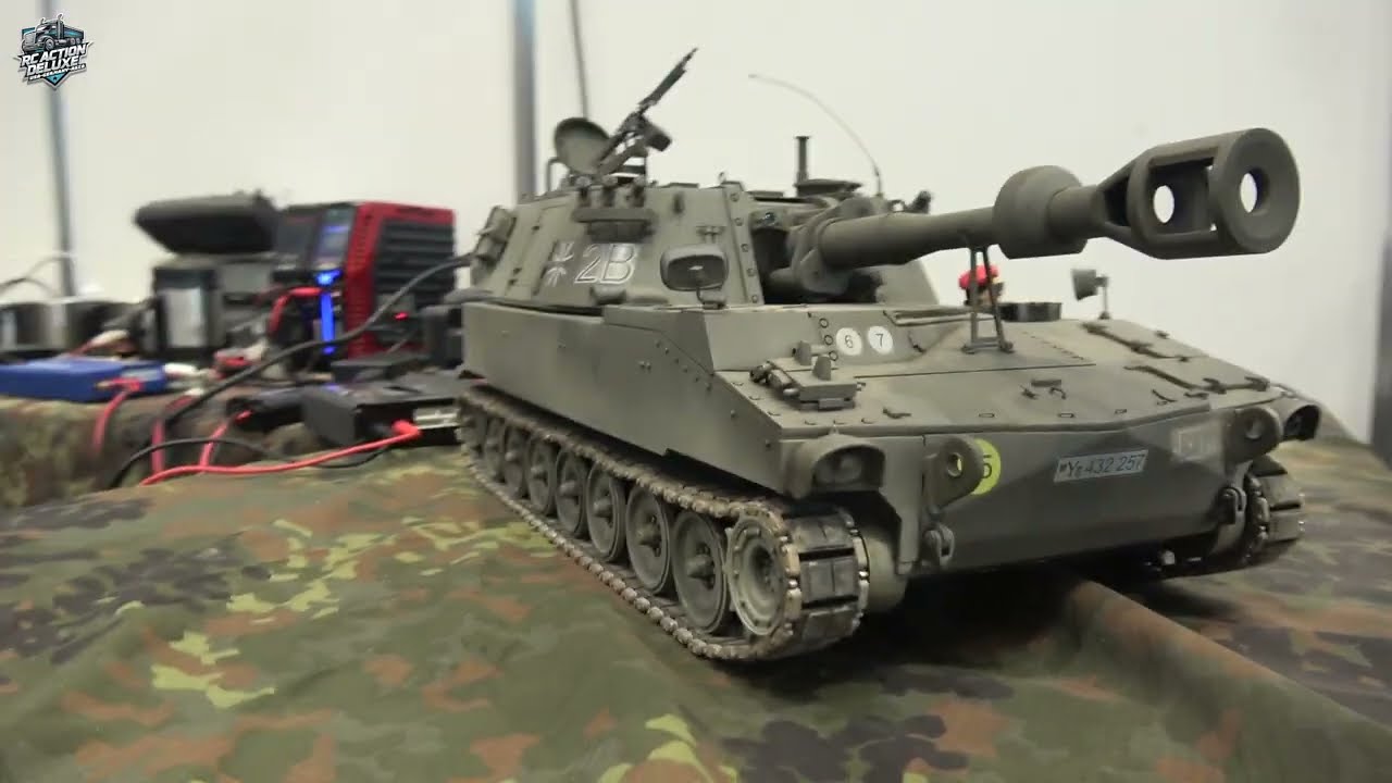Deluxe RC Tanks and more Trucks & Construction Machines in real ACTION at HobbyMesse Leipzig 2025