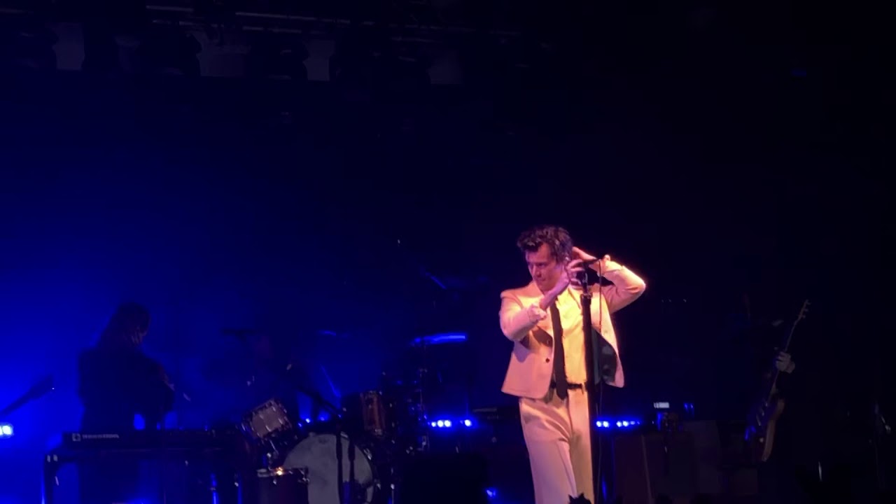 Harry Styles - Falling @ Electric Ballroom London