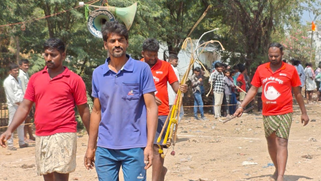 ముళ్లపాడు గ్రామం రెండు పళ్ళు విభాగం 6 వ జత   BULLS