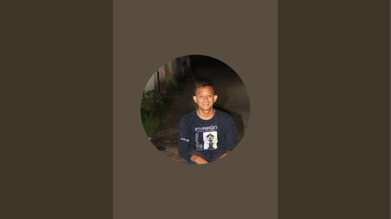 MUHAMMAD KADAFI sedang live sekarang!