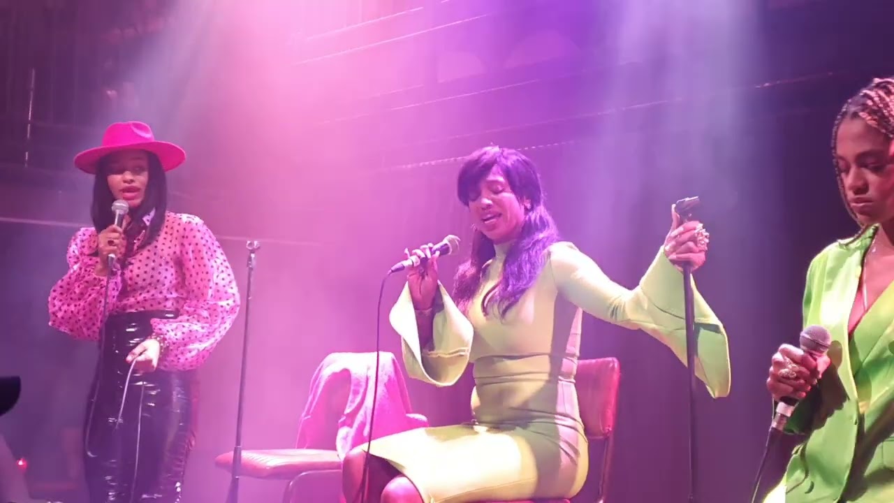 The Womack Sisters sing A Change Is Gonna Come at the Jazz Cafe in March 2023.