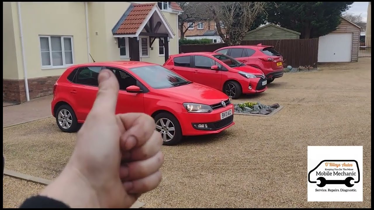 Volkswagen Polo 1.2 Engine Service Air, Oil, Cabin Pollen Filter, Spark Plugs Replacement Location