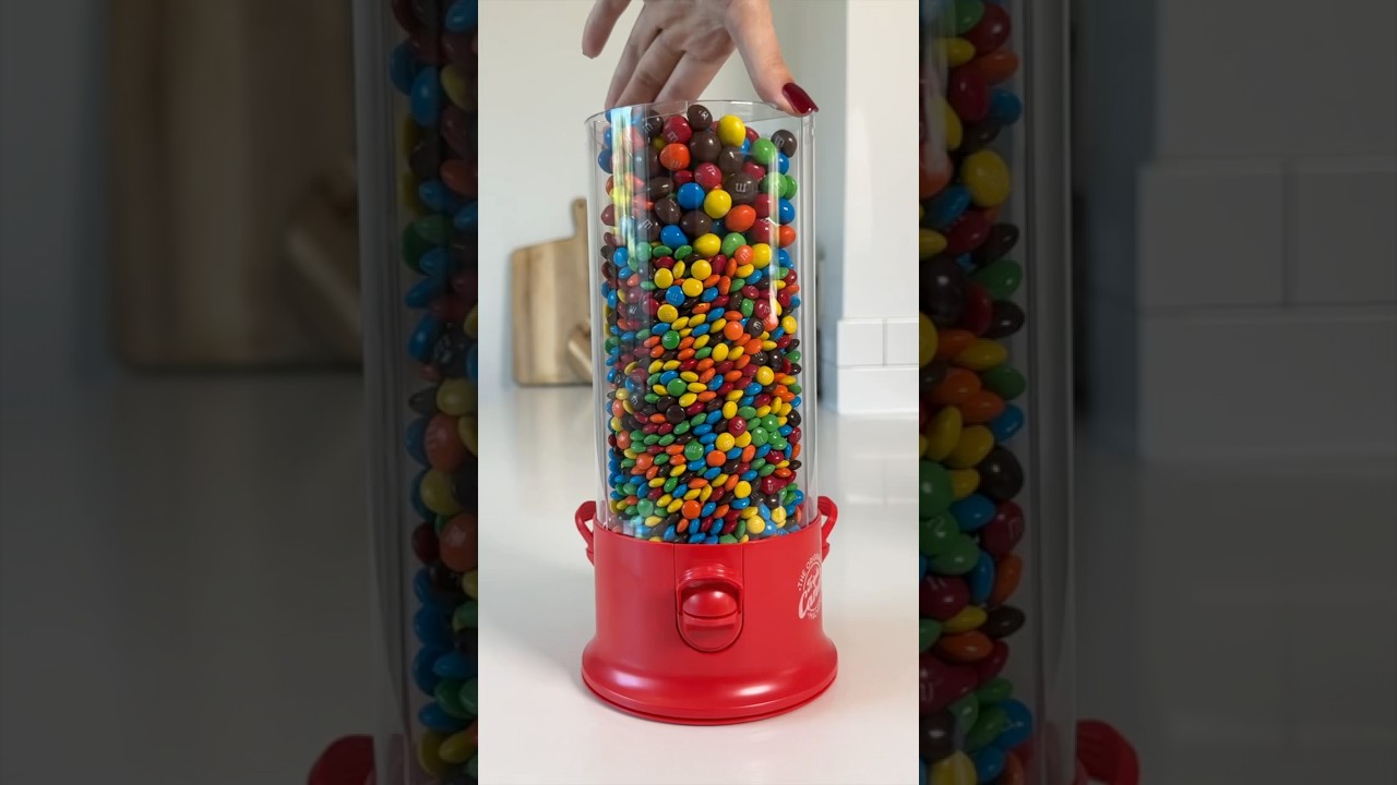 *asmr* candy dispenser restock ❣️🍭 #asmr #candy #restock #satisfying #restockasmr #aesthetic
