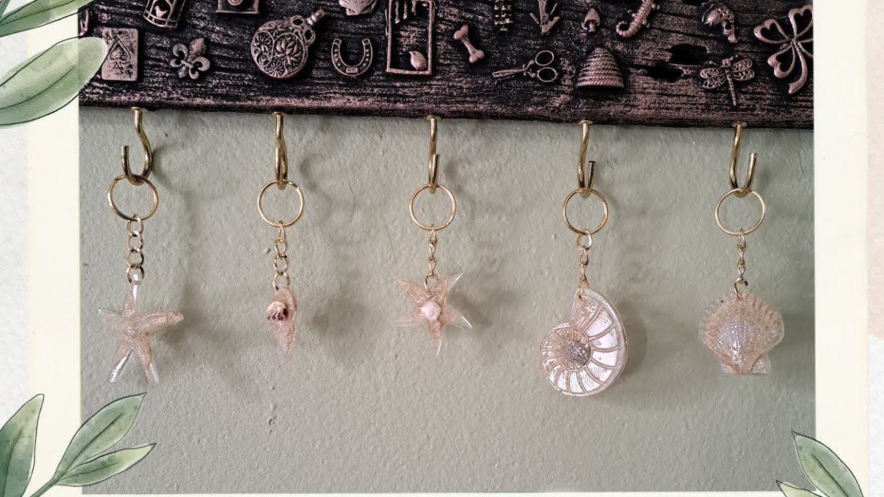 UV Resin keychains with Sand and Shells from Jamaica