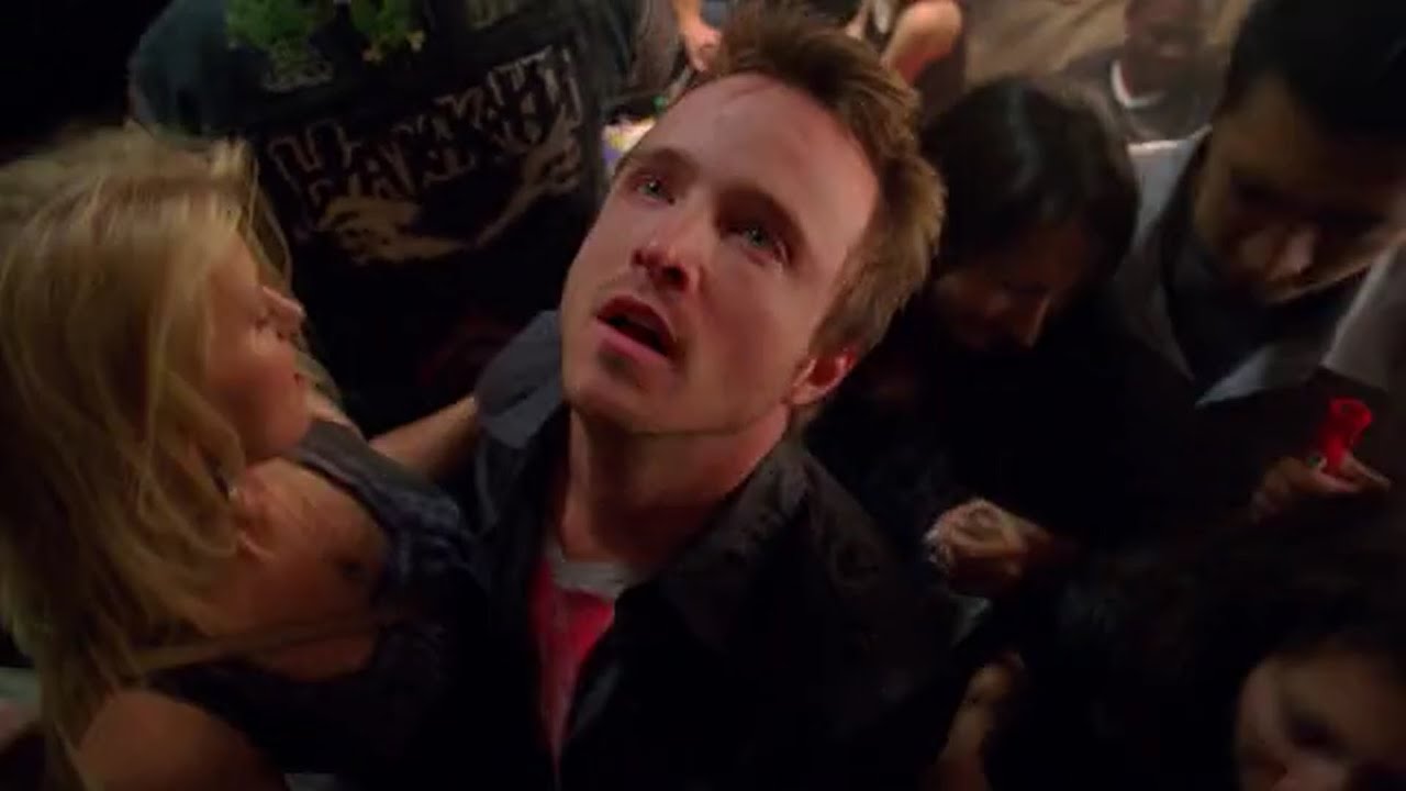 C’est la fête non-stop chez Jesse Pinkman VF Breaking Bad (Aaron Paul)
