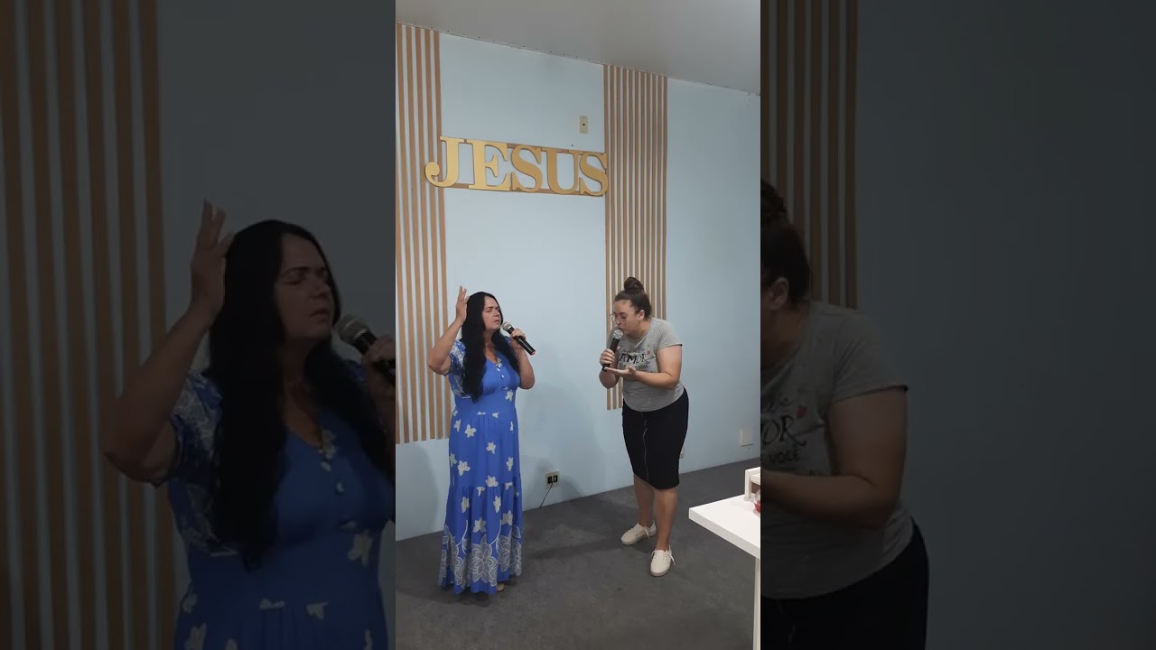 Escudo(Cover) eu Missionária Neide Pagliaci  em parceria  com Missionária Carol 
