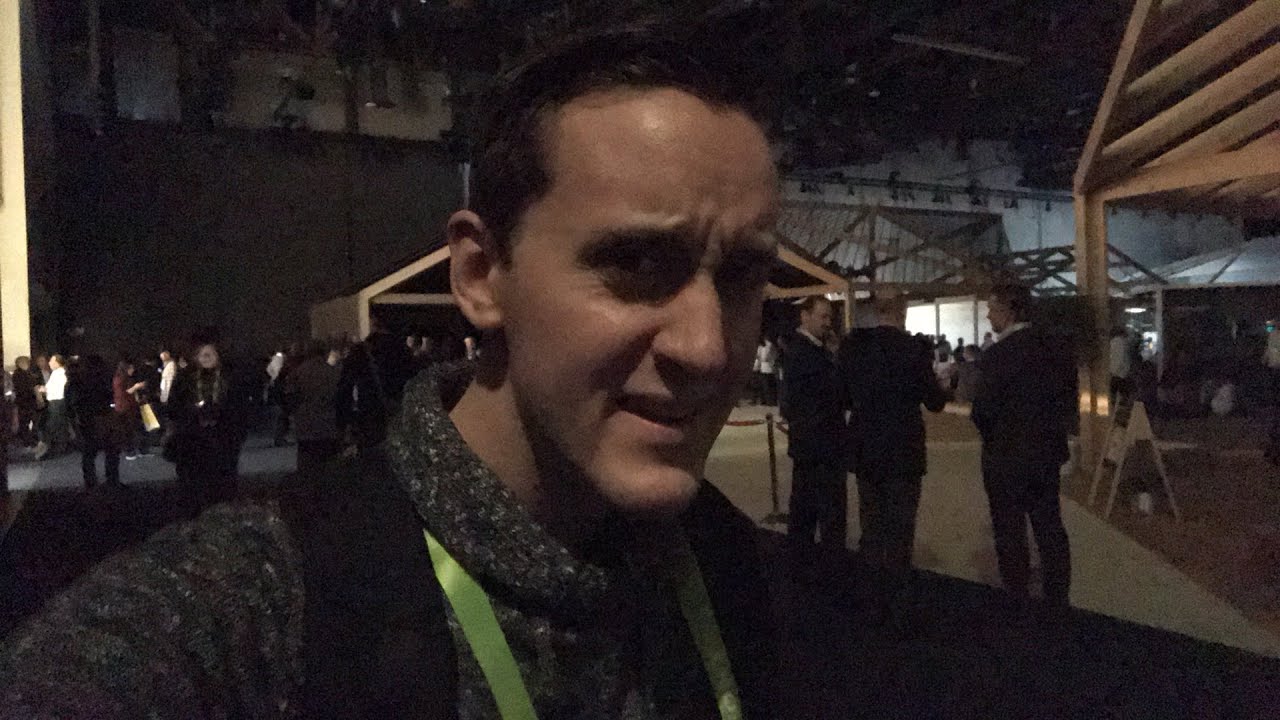 🔴 LIVE CES 2018 Blackout! (Power Outage at the Largest Tech Convention) | Raymond Strazdas