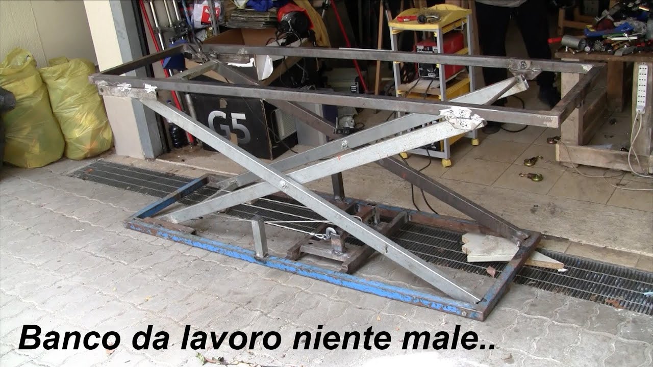 Ponte sollevatore moto (Episode One)