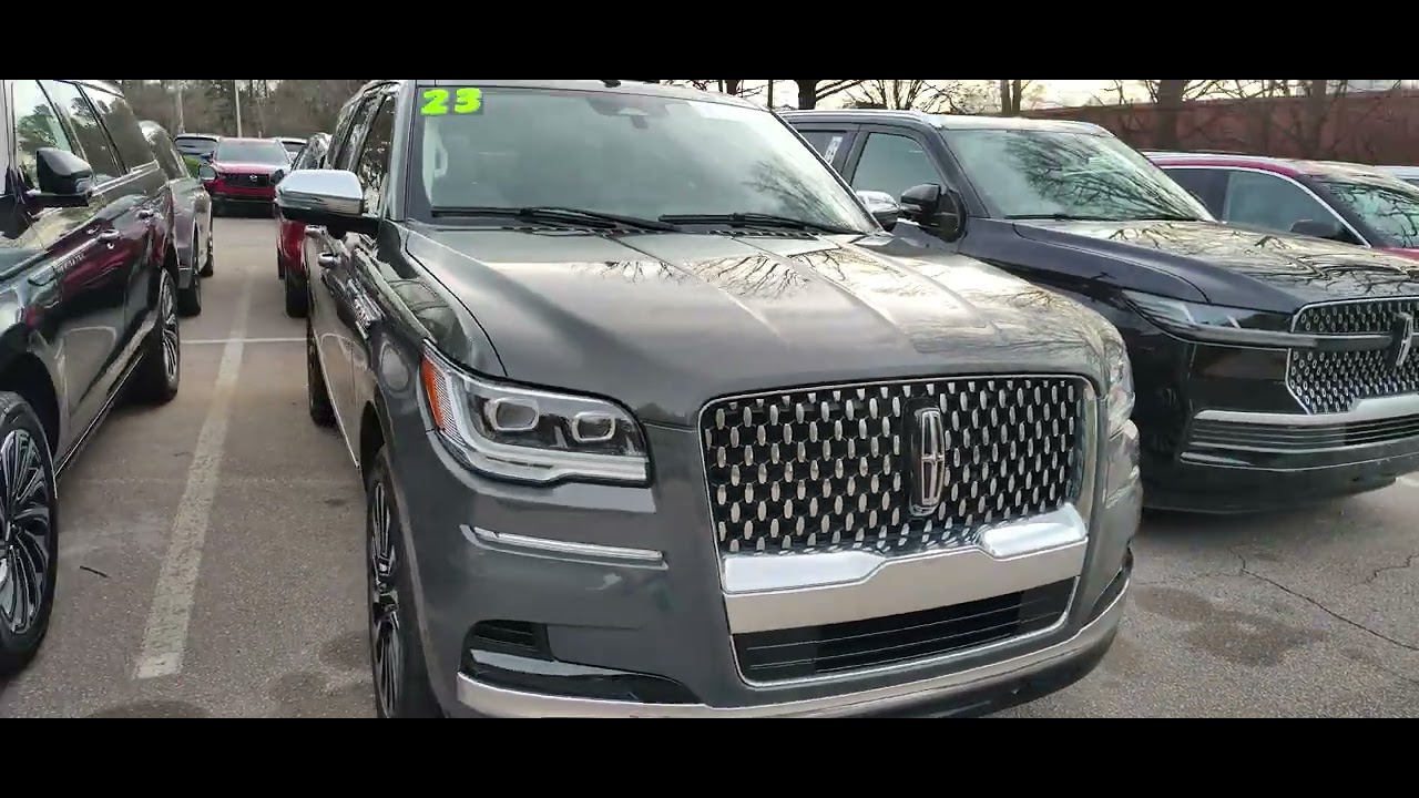 2023 Lincoln Navigator L Black Label Chroma Caviar Dark Gray over Chalet Alpine stk#CAT7452