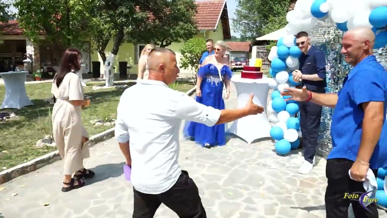 Dejanovo punoletstvo 1, Ševica...Foto Studio 