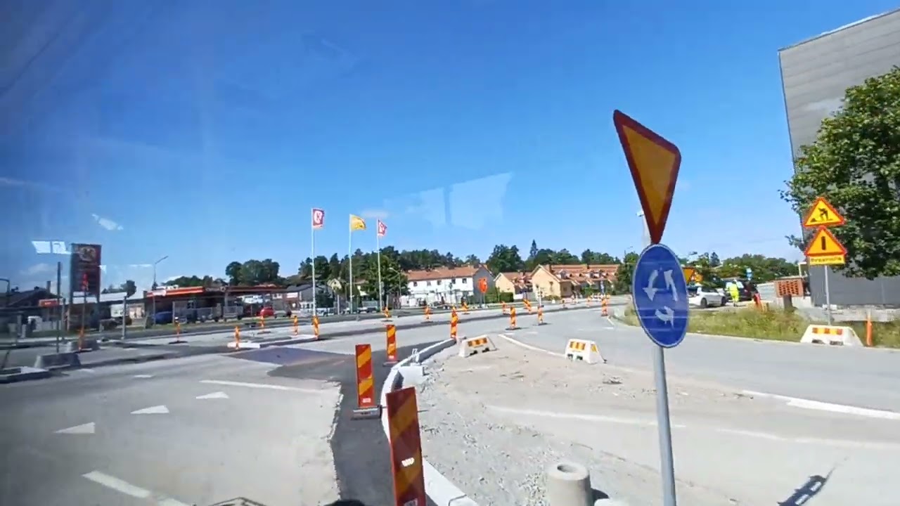 Buss 179 Från Sollentuna Station Till Kista Centrum