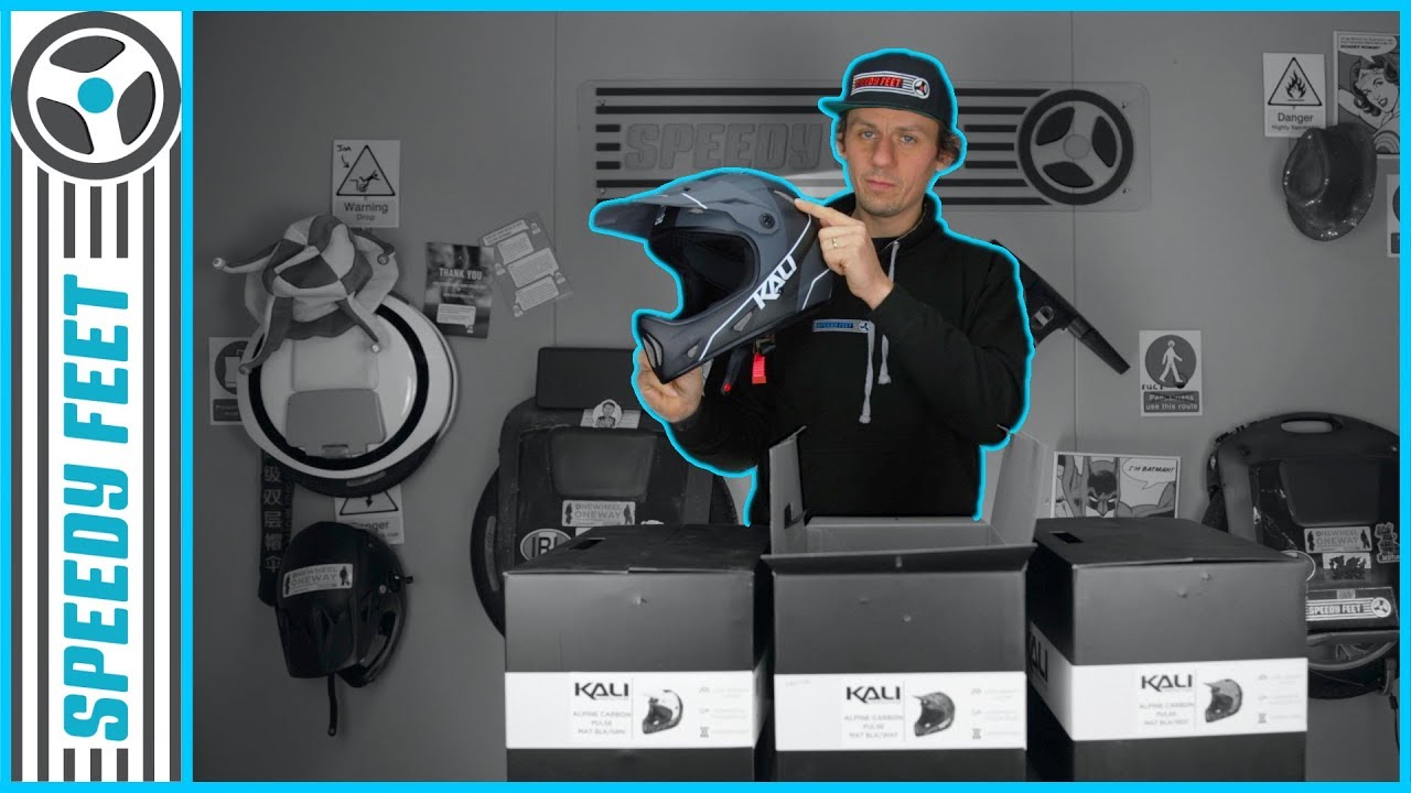 Full Face Helmet | Carbon Fibre All The Way!