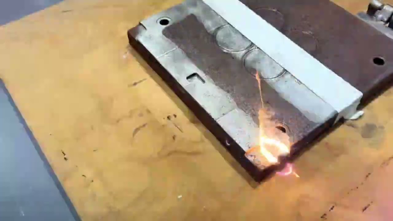300W Pulsed Laser Gaussian Beam Rust Removal on Steel