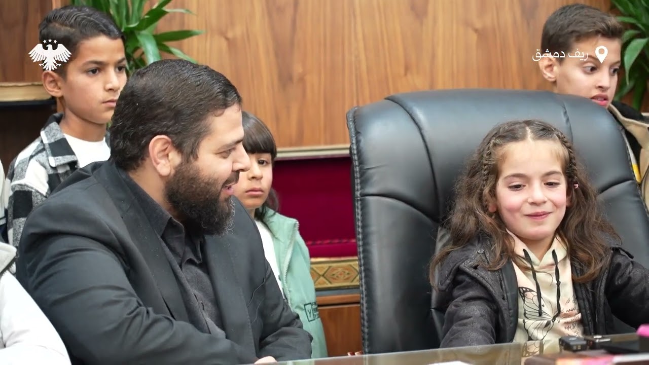 بمناسبة يوم الطفل العالمي، أقامت محافظة ريف دمشق فعالية للأطفال في مبنى المحافظة.