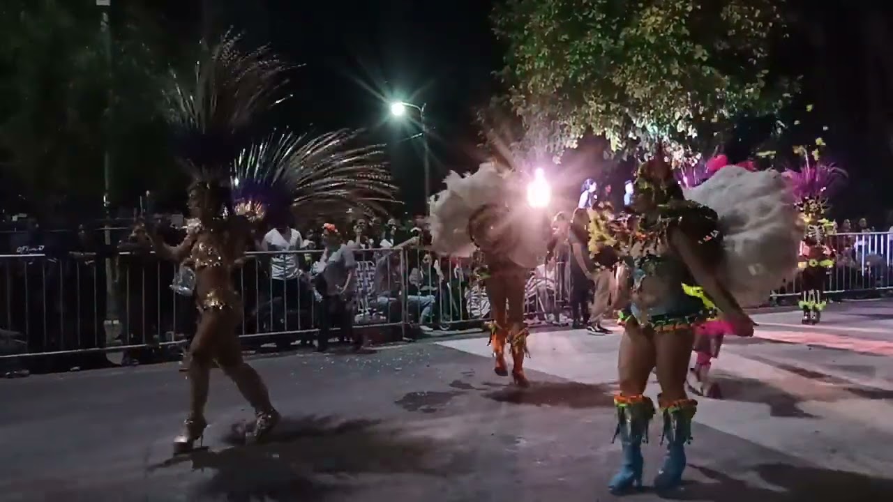Corso Angaco 2026 Comparsa Papelitos Gualeguaychú Entre Ríos. 