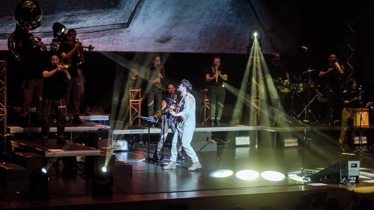 Lucio Feuillet - Corazón Equivocado (En vivo)